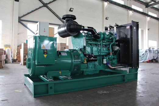 方城320kw康明斯柴油发电车出租组图片 方城320kw康明斯柴油发电车出租组图片